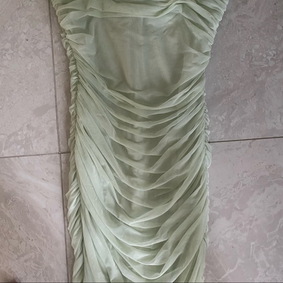 Aritzia Babaton Luxor Dress in Sage - Picture 4 of 9